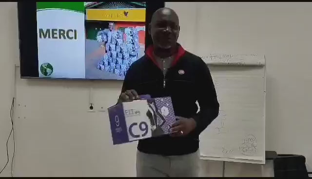 Charger la vidéo : 